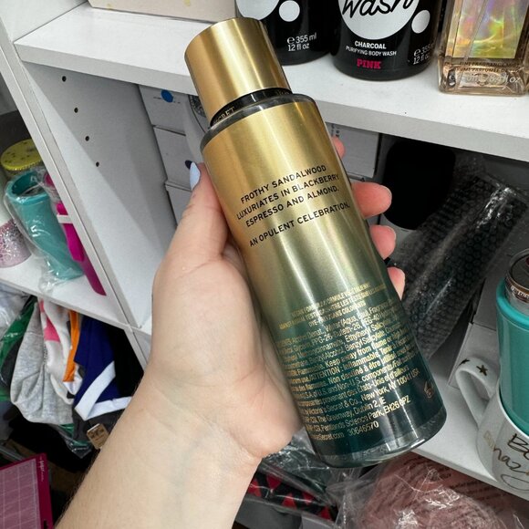 Victoria's Secret Santal Berry Silk Fragrance Mist 8.4oz NEW Bath, Body - Picture 2 of 3